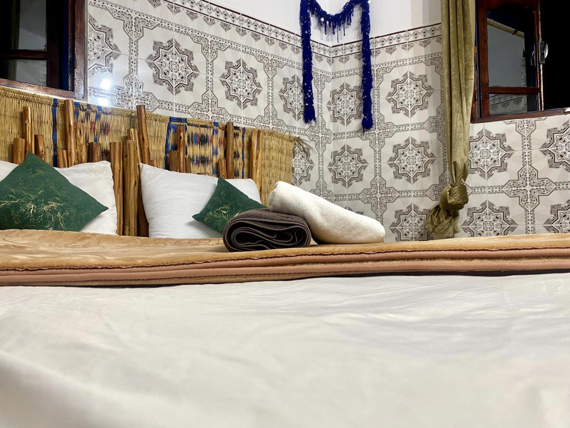 تغازوت Tizaou Guest House الغرفة الصورة